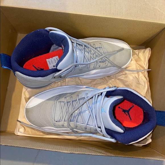 Jordan Retro 12 Unc Men’s size 7.5US(fits women 9) - Picture 5 of 7